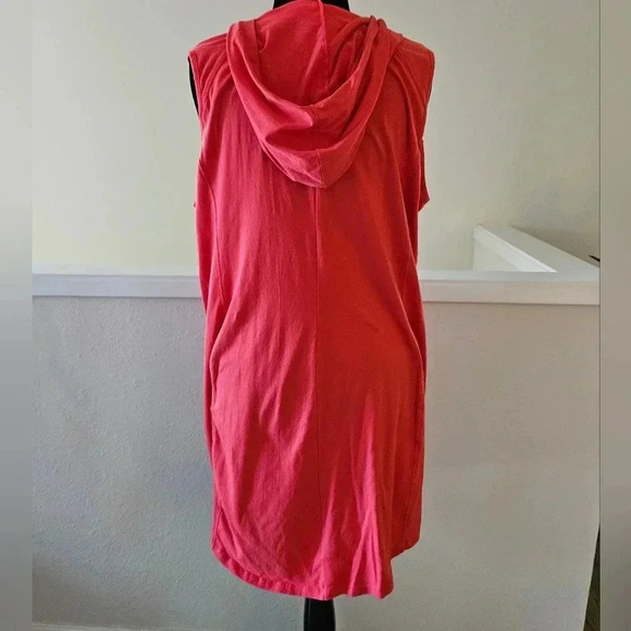 LIVI Active Athletic Hooded Dress/Cover up - Size 18/20 - Hibiscus (Orange) - Picture 3 of 6